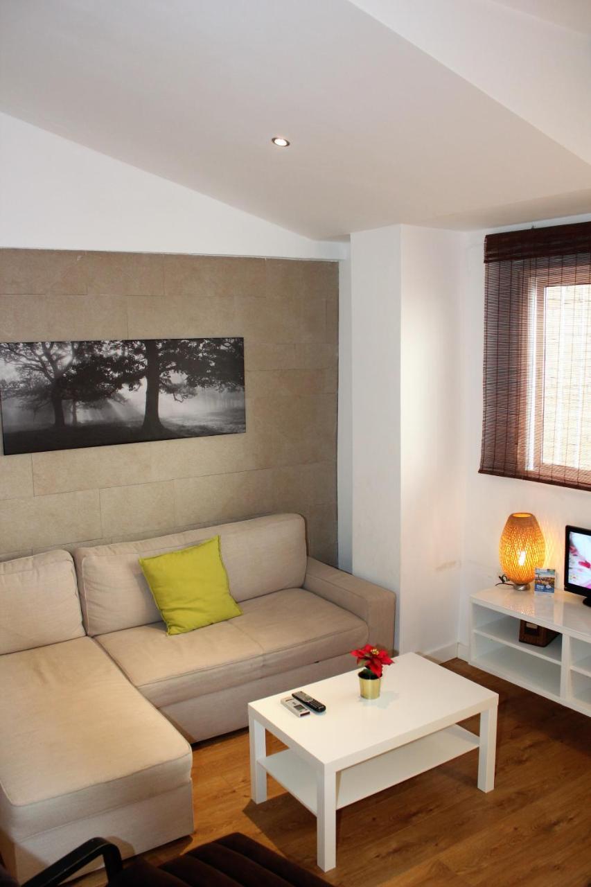 Apartamentos Clavero マラガ エクステリア 写真