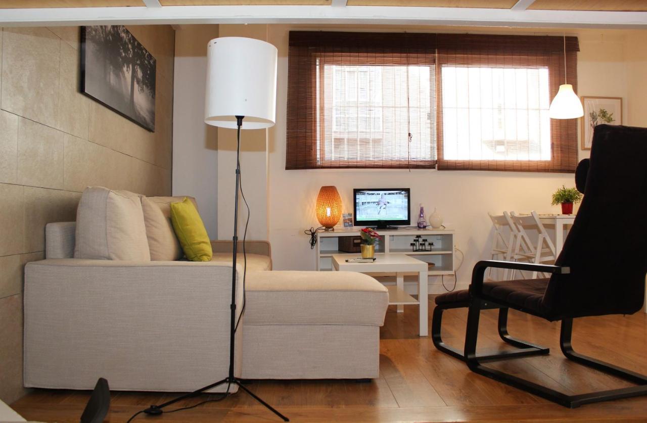 Apartamentos Clavero マラガ エクステリア 写真
