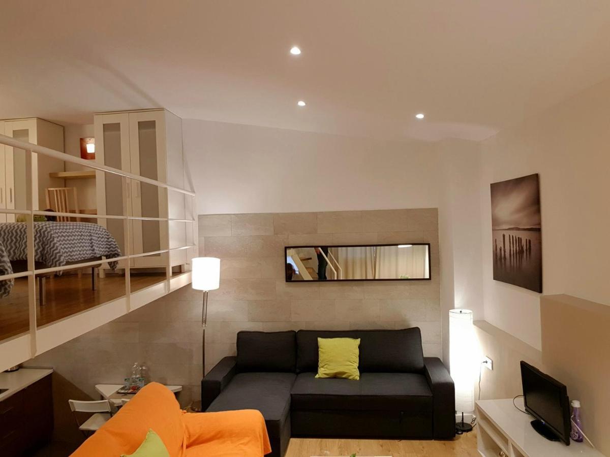 Apartamentos Clavero マラガ エクステリア 写真